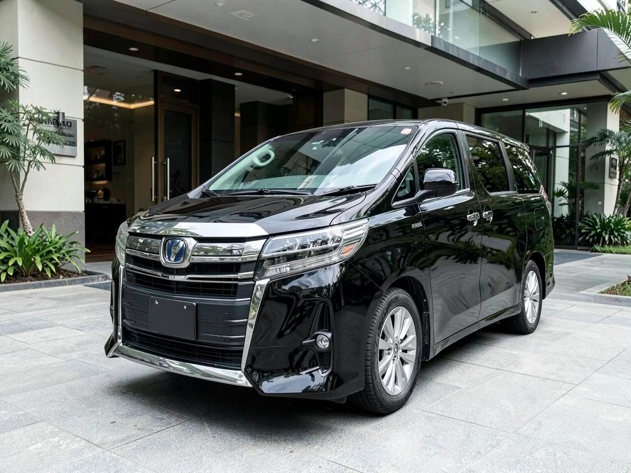 Toyota Alphard exterior